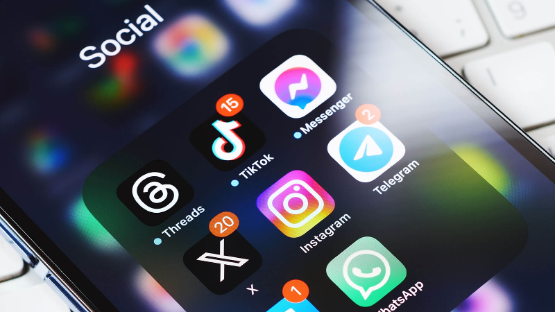 5 APLIKASI TERFAVORIT SAAT INI, TIKTOK TERNYATA KALAH