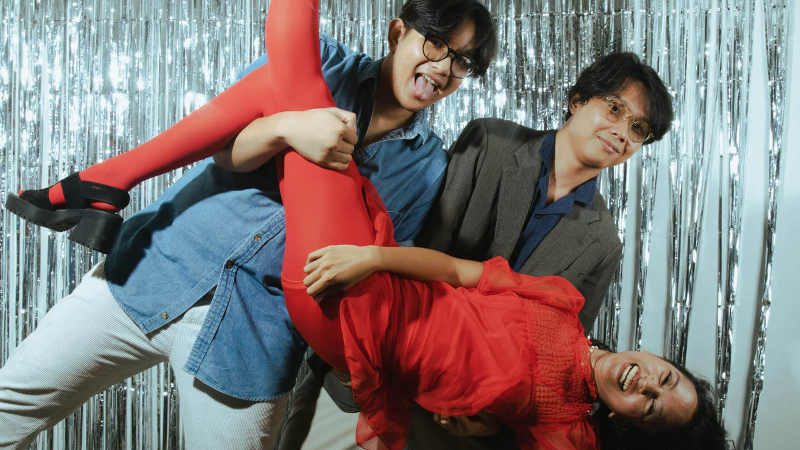 GRRRL GANG RILIS ALBUM SPUNKY HINGGA INDONESIA OTW PIALA DUNIA