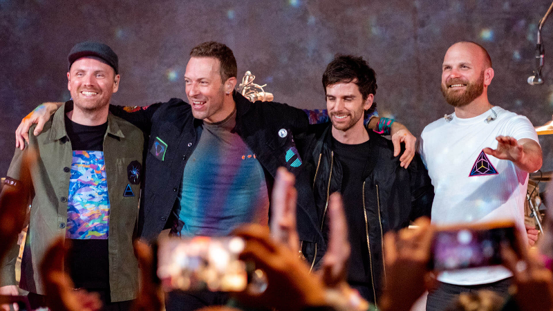TANDA-TANDA COLDPLAY JADI KONSER DI JAKARTA TAHUN INI